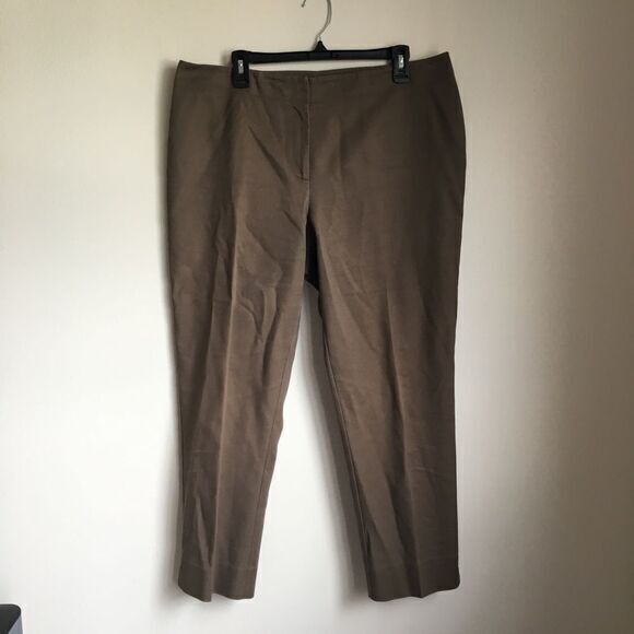 Chico’s Elastic cropped pants size 2.5 Womens Size L 14 - Picture 1 of 7